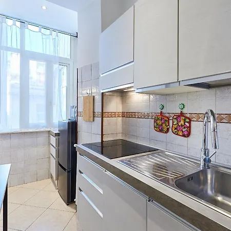 Holiday home Close To The Spanish Steps, Wifi, Air Cond, 2 Bedrooms Rome